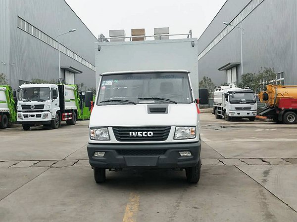 依維柯炊事車(chē)